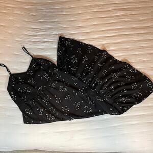 🤩3 for $30 Bundle Deal🤩
NWOT Arizona Jean Co strappy black sundress